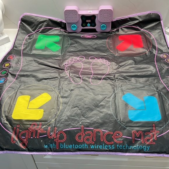 Dance Mat | Light Up Dance Pad with Wireless Bluetooth/AUX or Built in Music - Picture 10 of 17
